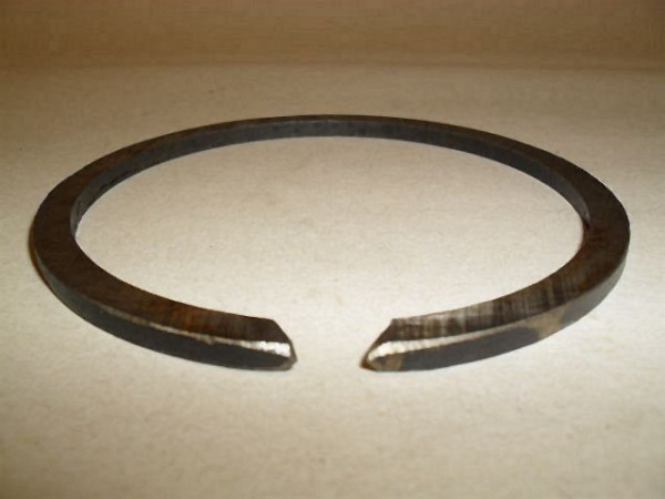 LOCK RING