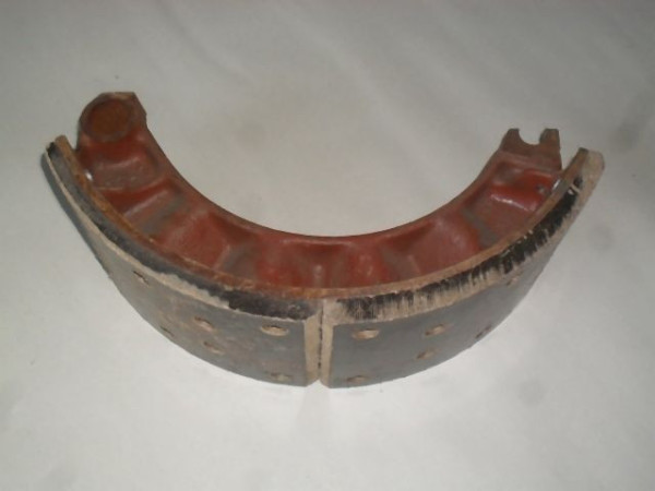 BRAKE SHOE