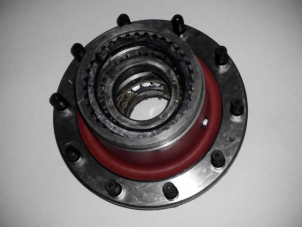 WHEEL HUB