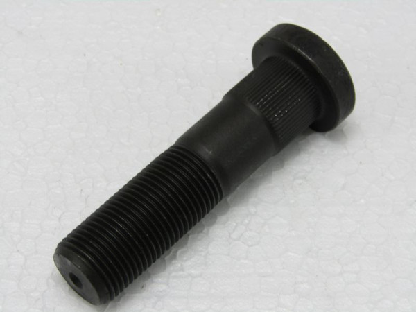 WHEEL BOLT Iveco