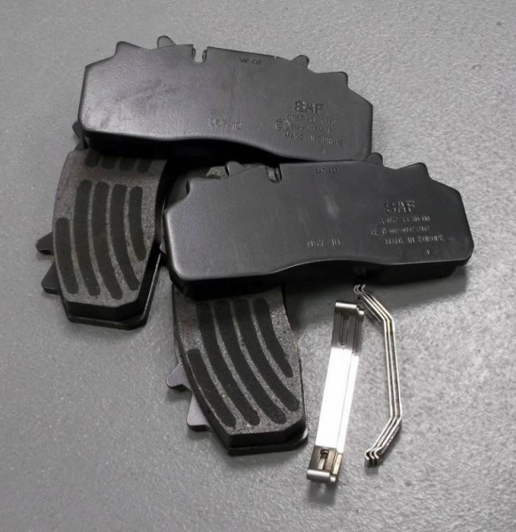 BRAKE PADS SAF