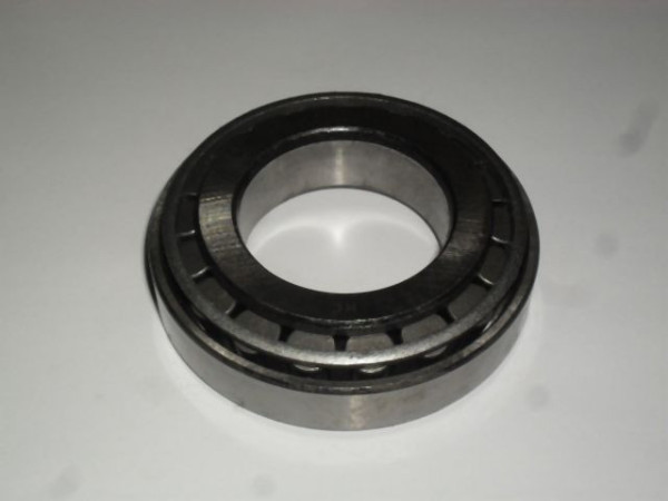 TAPERED ROLLER BEARING UR 30209 A