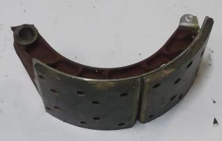 BRAKE SHOE