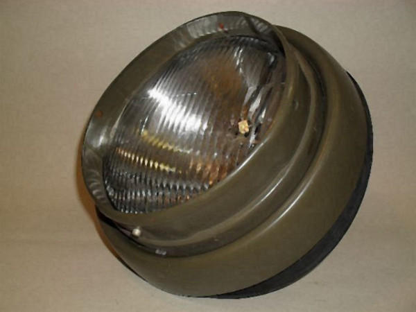 HEADLAMP FRONT voják T148