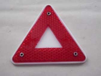 Odrazka červená trojúhelník  OT - strana 140 mm