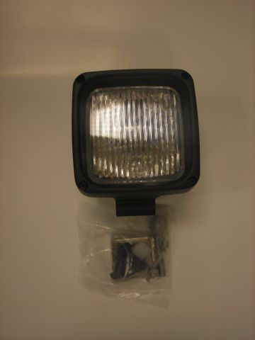 HEADLAMP zpětný s  AMP konektorem 42300