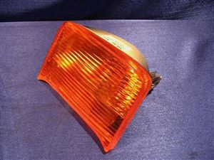 LAMP DIRECTIONAL FRONT RIGHT MB