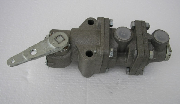 MAIN BRAKE VALVE