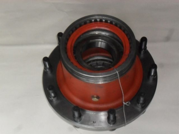 REAR WHEEL HUB