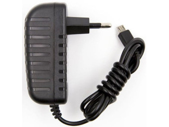 Nabíječka telefonu USB C 220V
