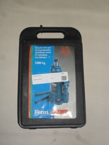 HYDRAULIC JACK 5 T