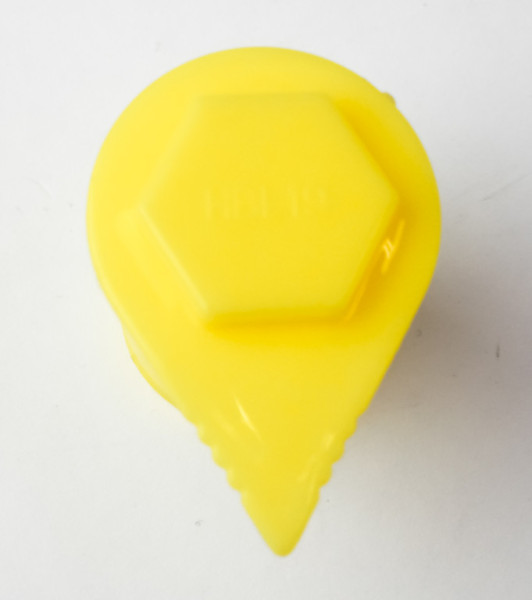 Kryt matice kola 19 žlutá s indikátorem horní šipka