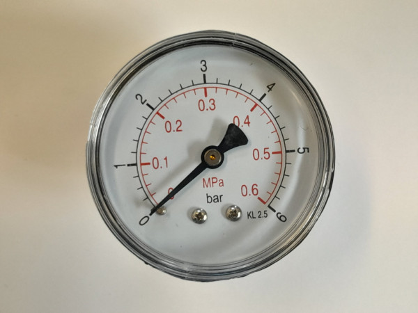 Manometr 1/4" 0-6 barů MZ 63mm, plast zadní