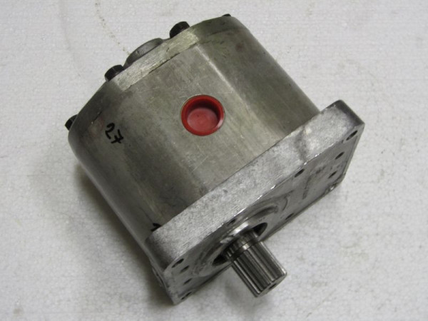 GEAR PUMP UN 100 repas