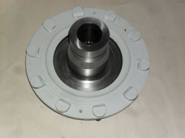 FRONT WHEEL HUB