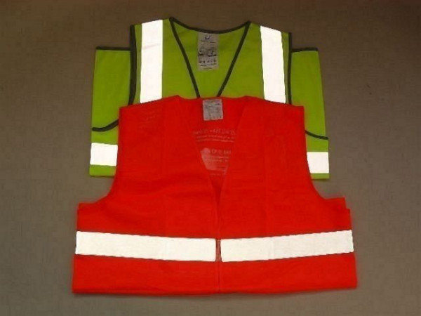 REFLECTIVE VEST