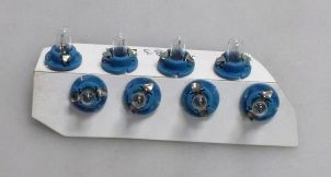 Žárovka 12V/1,2W celosklo plast. patice B8,4d