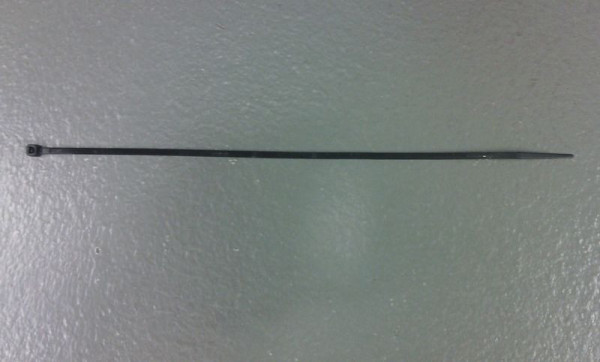 Pásek stahovací plast 7,6*240mm černý