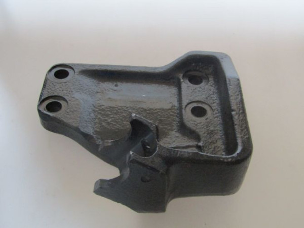 AIR RESERVOIR BRACKET