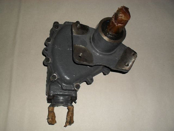 STEERING GEARBOX