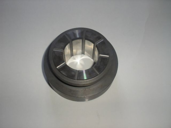 LOWER BEARING