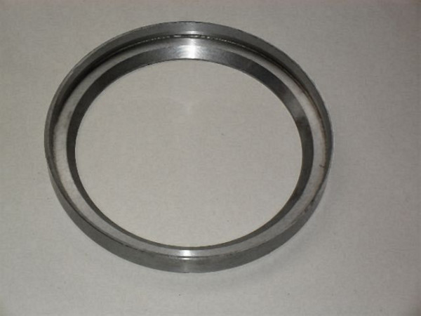 SPACER RING