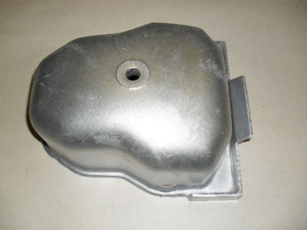 CYLINDER HEAD COVER