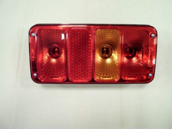 LAMP COMBINATED REAR LEFT (WITH LICENCE PLATE LAMP WITH REFLECTIVE GLASS)