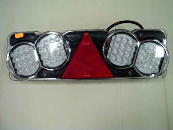 LAMP COMBINATED REAR LEFT