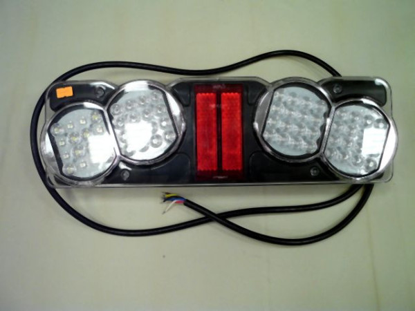LAMP COMBINATED REAR RIGHT