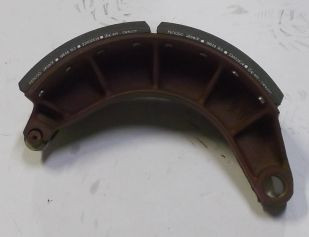 BRAKE SHOE