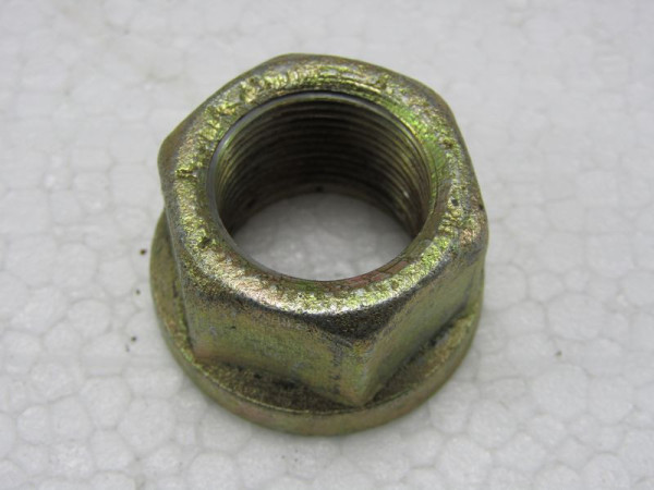 WHEEL NUT M 22X