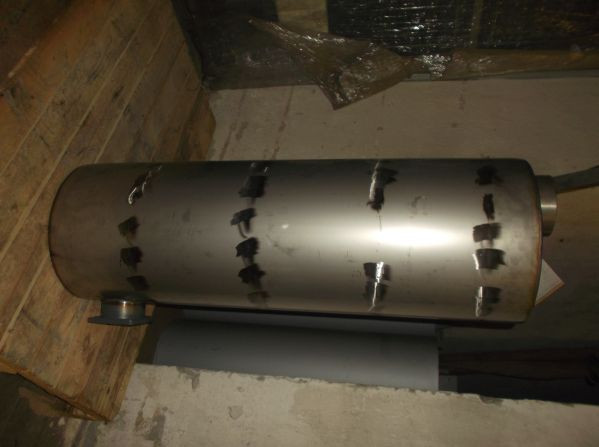 EXHAUST SILENCER s konzolou NEREZ