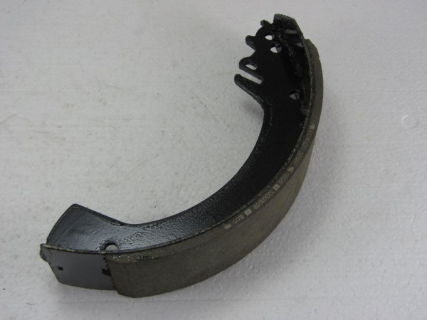 BRAKE SHOE REAR LEFT úběžná A31 ch