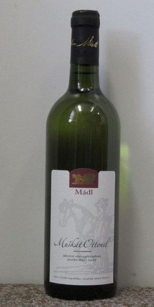 Muškát ottonel - pozdní sběr 12,0% - Mádl 0,75L