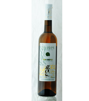 Hin Berd white semi dry - bílé polosuché 11,0% - Ijevan wine - Arménie - 0.75L