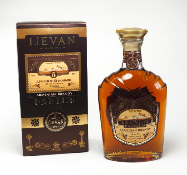 Ijevan premium brandy 5* - arménská brandy - Ijevan wine - 0,5L
