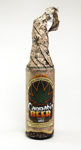 Cannabis Beer 4.2% - výčepní světlé - EuphoriaTrade - 0.5L