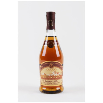Ijevan brandy 5* - arménská brandy 40% - Ijevan wine - 0,5L