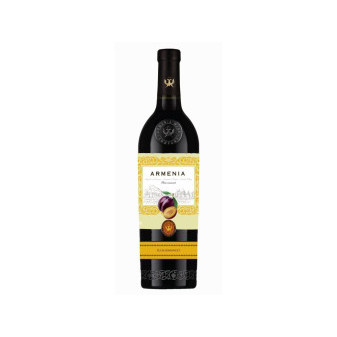 Plum semisweet - bílé polosladké 12.0% - Ijevan wine Armenie - 0.75L