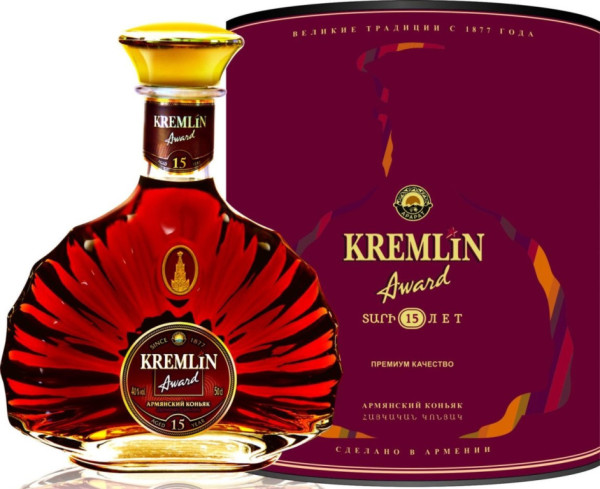 Brandy Kremlin Award 15* - Arménie 40% - 0,5L