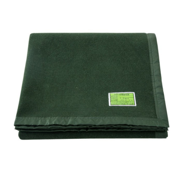 Deka army green, 150x200cm, 100% polyester